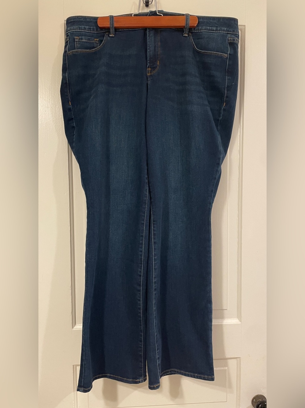 Old Navy Classic Women's Dark Blue Jeans “Kicker” Bootcut Jeans Size 18